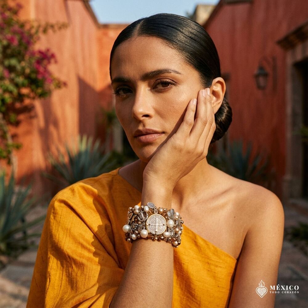 Mexican protetion bracelet charms one of a kind S-MED  8X2 IN